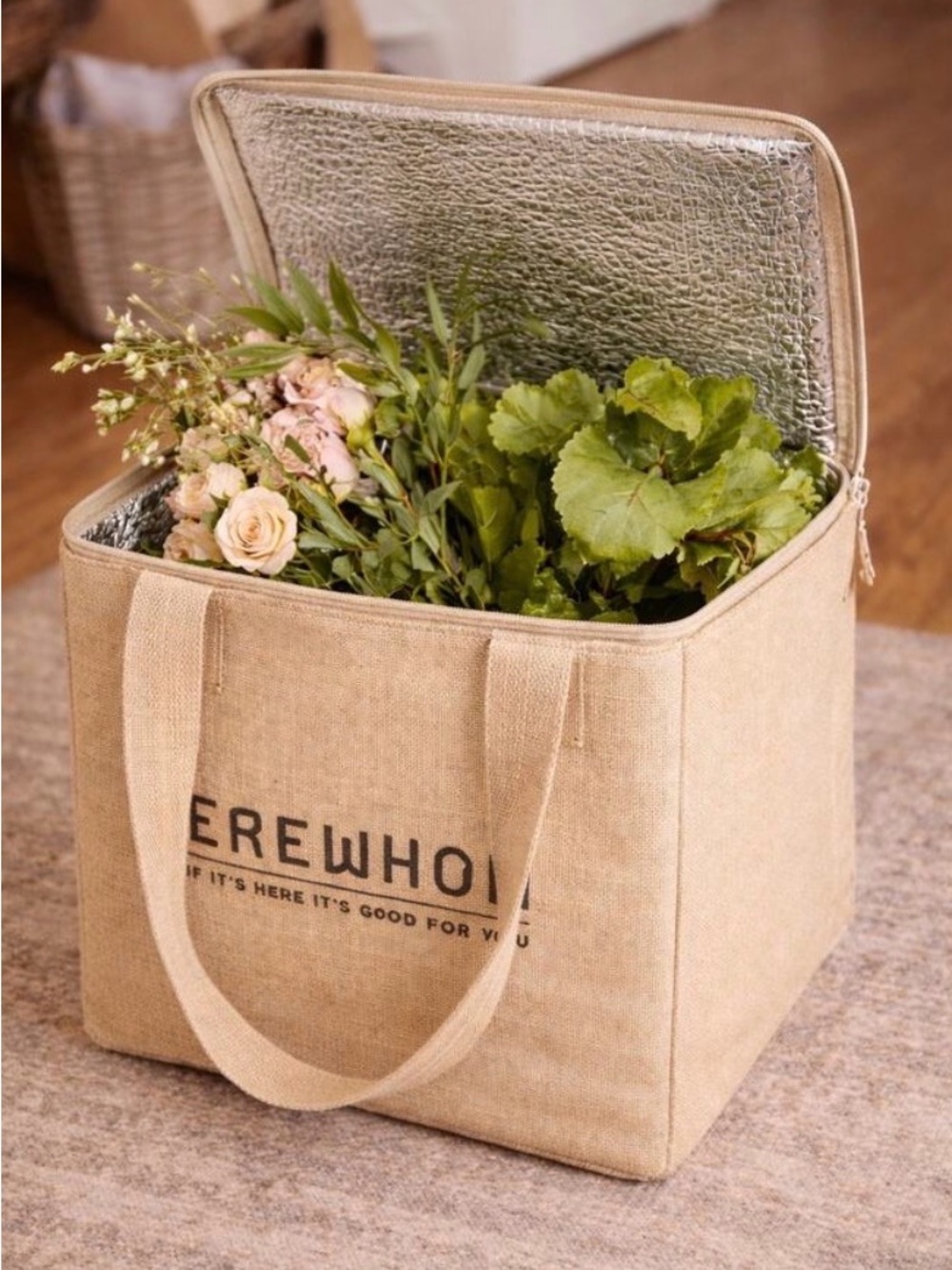 Erewhon NWT - Insulated Beige Canvas Tote Bag with Zipper